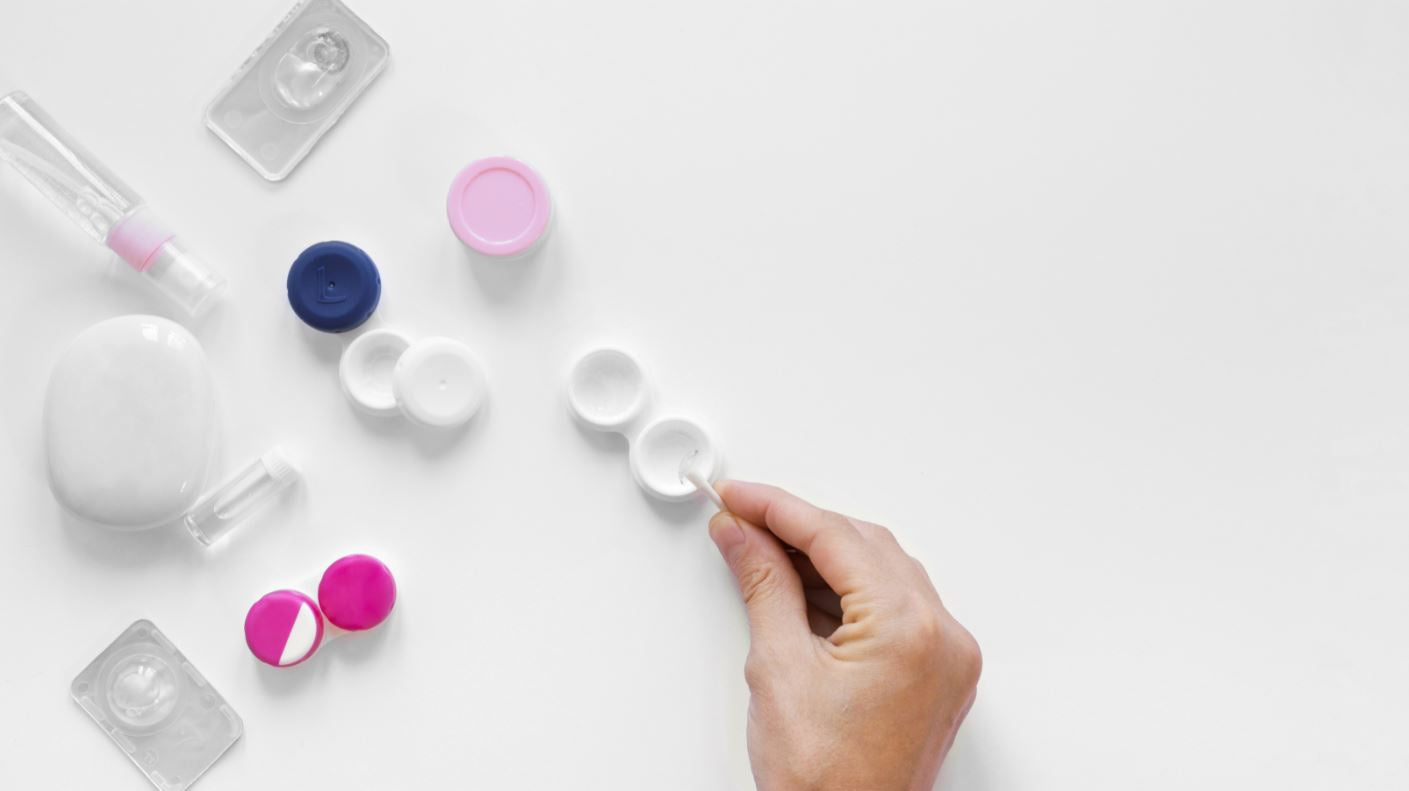 GET YOUR PAIR OF CONTACT LENS RIGHT NOW.